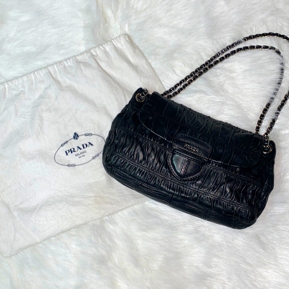 Prada Nappa Gaufre Chain - Picture 3 of 16